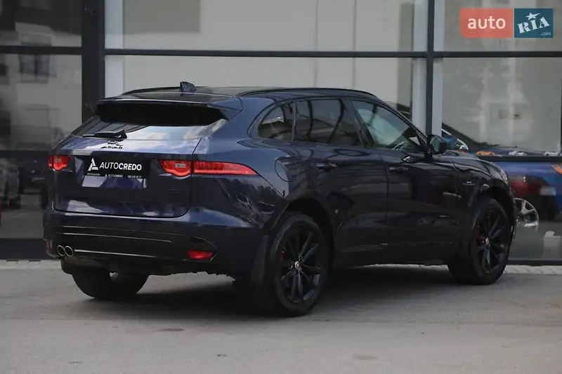 Внедорожник / Кроссовер Jaguar F-Pace 2017 в 