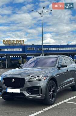 Внедорожник / Кроссовер Jaguar F-Pace 2016 в 