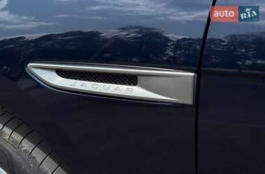 Внедорожник / Кроссовер Jaguar F-Pace 2016 в 