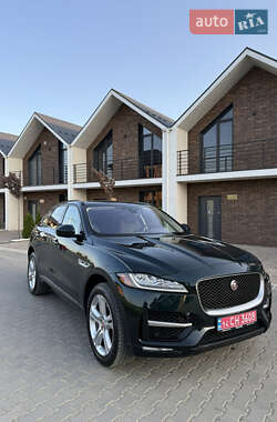 Внедорожник / Кроссовер Jaguar F-Pace 2017 в Черновцах