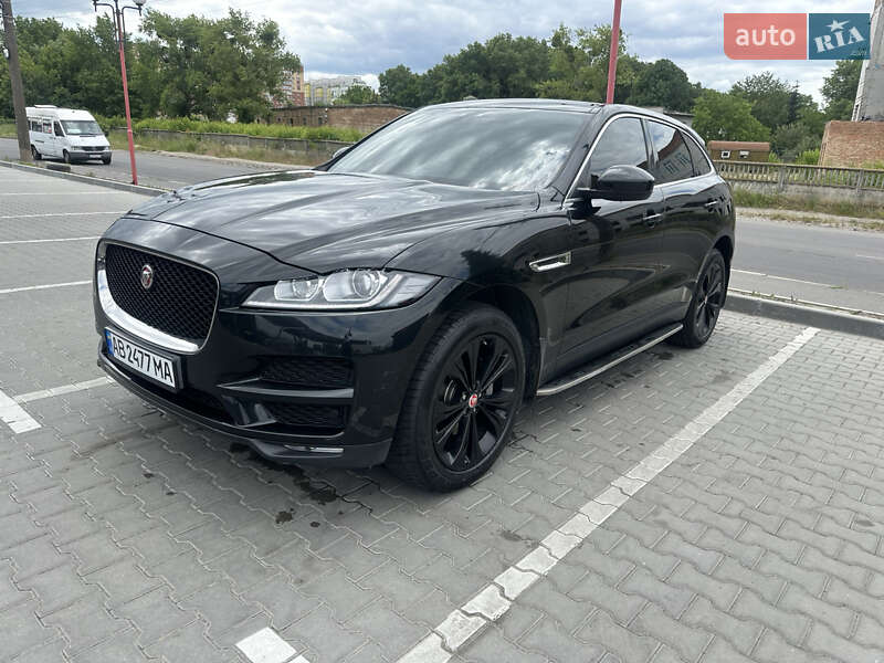 Внедорожник / Кроссовер Jaguar F-Pace 2016 в 