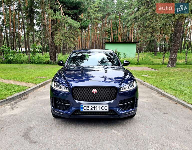 Внедорожник / Кроссовер Jaguar F-Pace 2017 в Чернигове