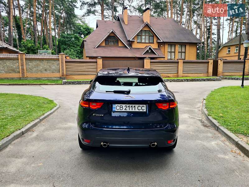 Внедорожник / Кроссовер Jaguar F-Pace 2017 в Чернигове