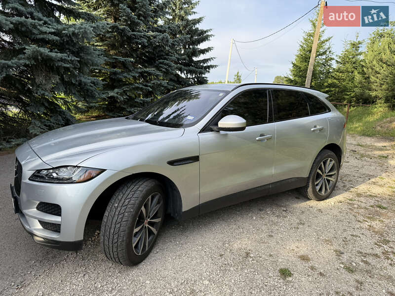 Внедорожник / Кроссовер Jaguar F-Pace 2016 в Тернополе