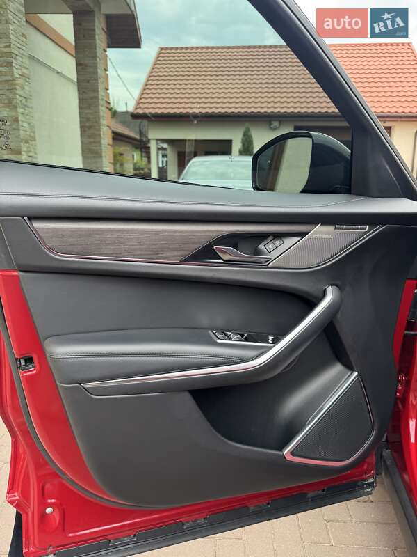 Позашляховик / Кросовер Jaguar F-Pace 2021 в Нововолинську