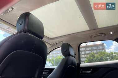 Позашляховик / Кросовер Jaguar F-Pace 2019 в 