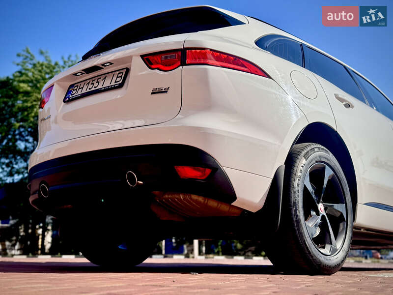 Внедорожник / Кроссовер Jaguar F-Pace 2017 в Одессе