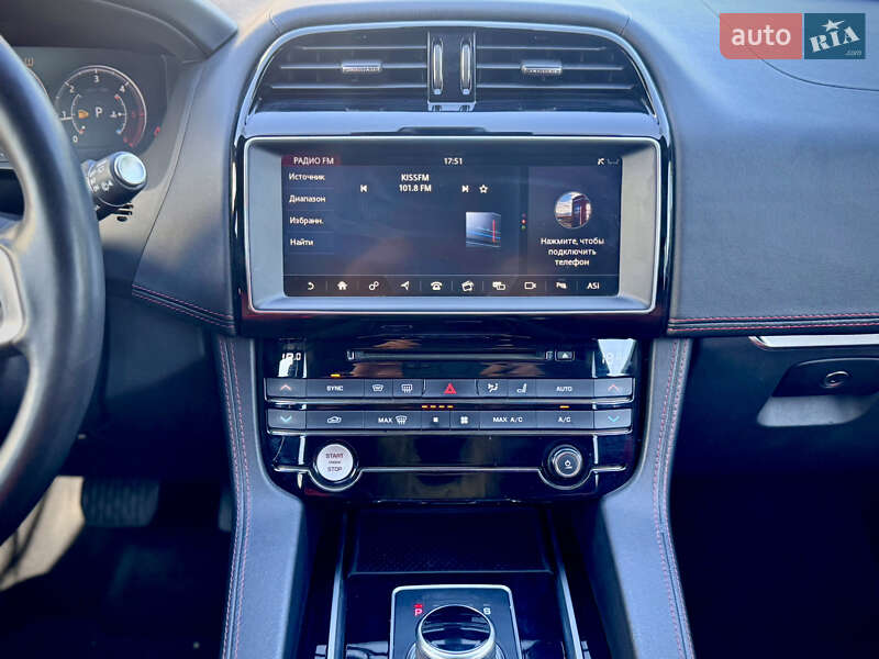 Внедорожник / Кроссовер Jaguar F-Pace 2017 в Одессе