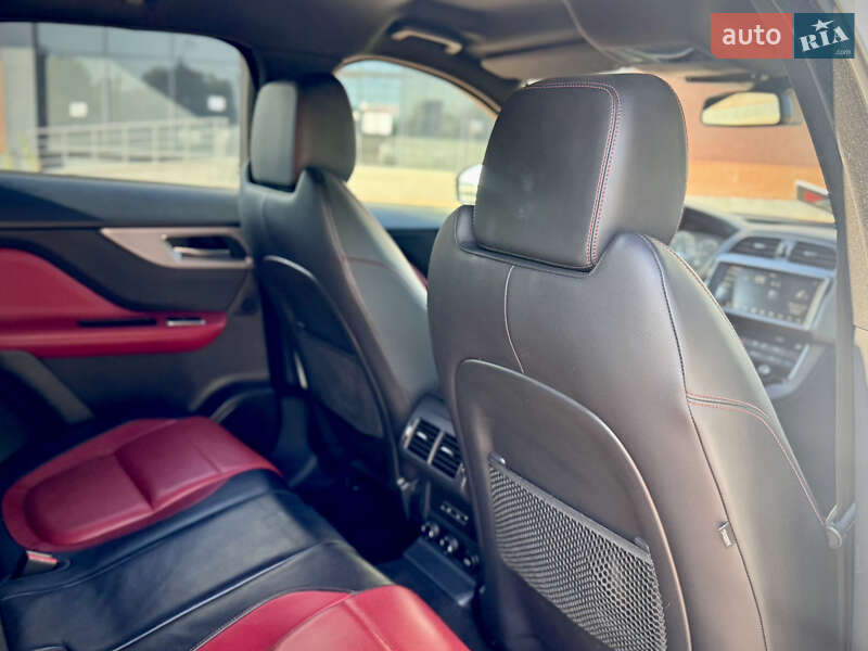 Внедорожник / Кроссовер Jaguar F-Pace 2017 в Одессе