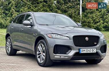 Внедорожник / Кроссовер Jaguar F-Pace 2018 в 