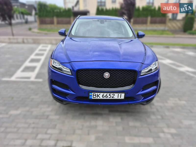 Jaguar F-Pace 2017