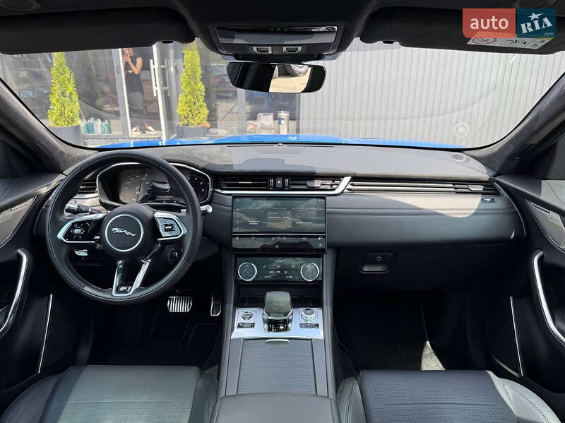 Позашляховик / Кросовер Jaguar F-Pace 2021 в Києві