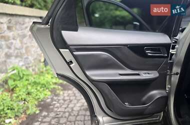Внедорожник / Кроссовер Jaguar F-Pace 2017 в 