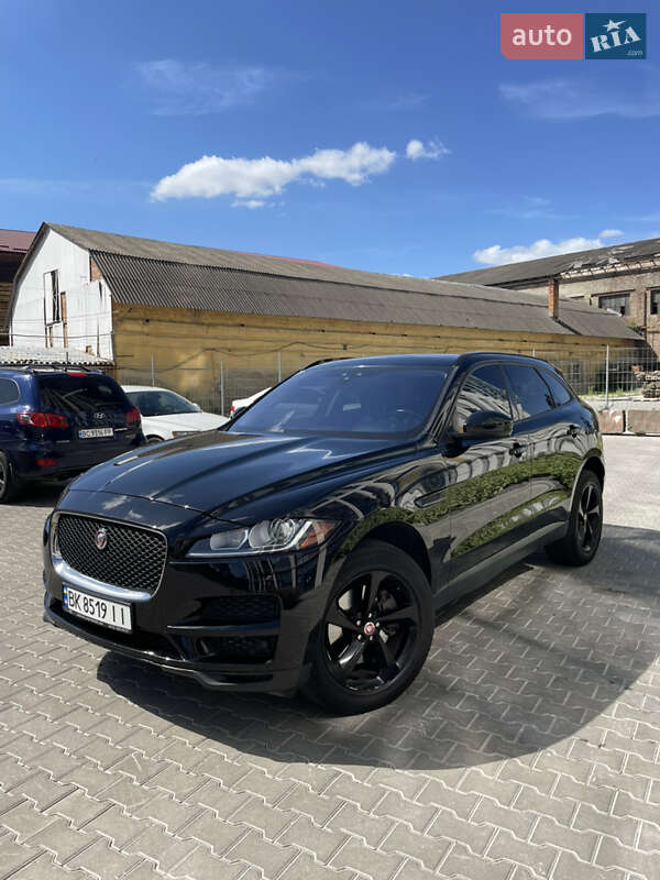 Jaguar F-Pace 2017