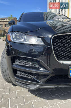 Позашляховик / Кросовер Jaguar F-Pace 2017 в 