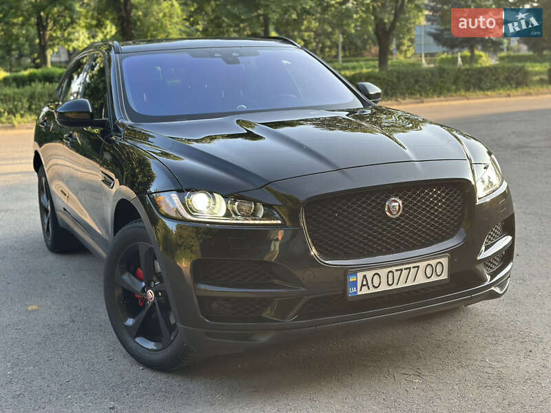 Внедорожник / Кроссовер Jaguar F-Pace 2016 в 