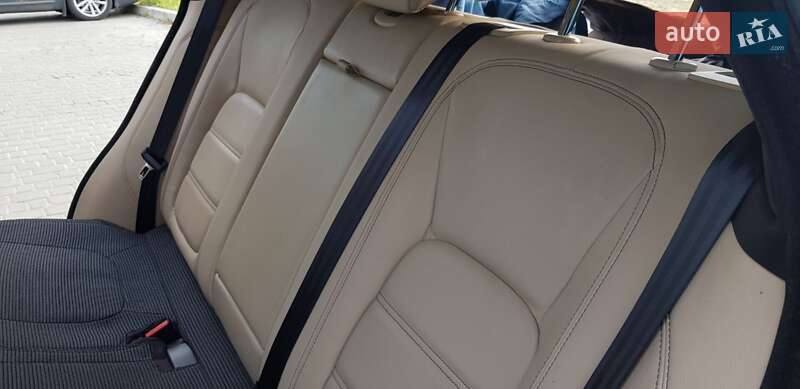 Позашляховик / Кросовер Jaguar F-Pace 2017 в Львові