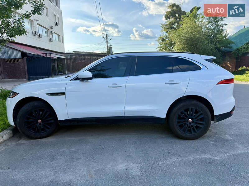 Позашляховик / Кросовер Jaguar F-Pace 2016 в Харкові