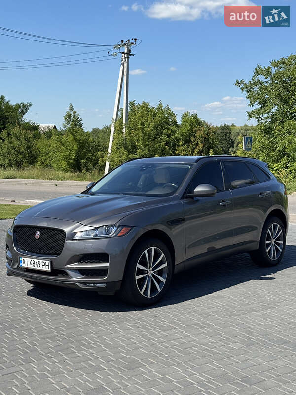 Позашляховик / Кросовер Jaguar F-Pace 2016 в 