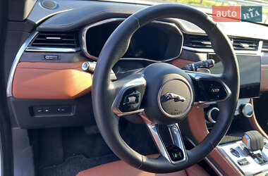 Внедорожник / Кроссовер Jaguar F-Pace 2022 в 