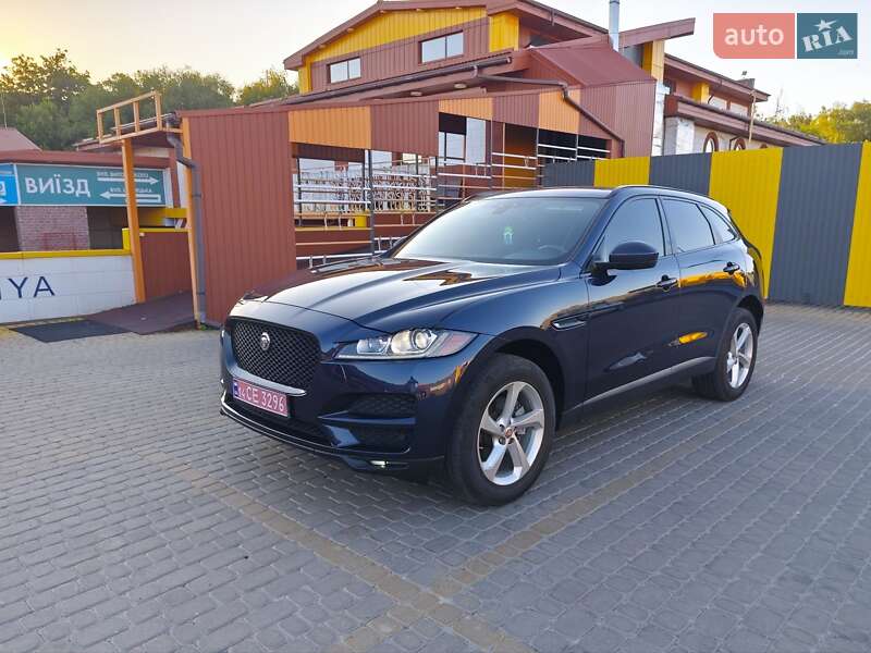 Внедорожник / Кроссовер Jaguar F-Pace 2018 в 