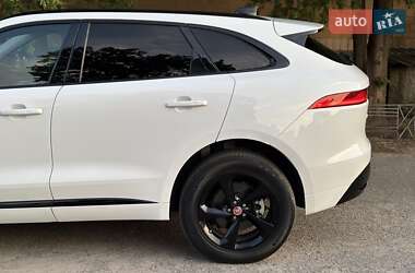 Позашляховик / Кросовер Jaguar F-Pace 2019 в 