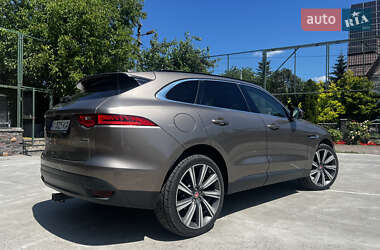 Внедорожник / Кроссовер Jaguar F-Pace 2016 в 