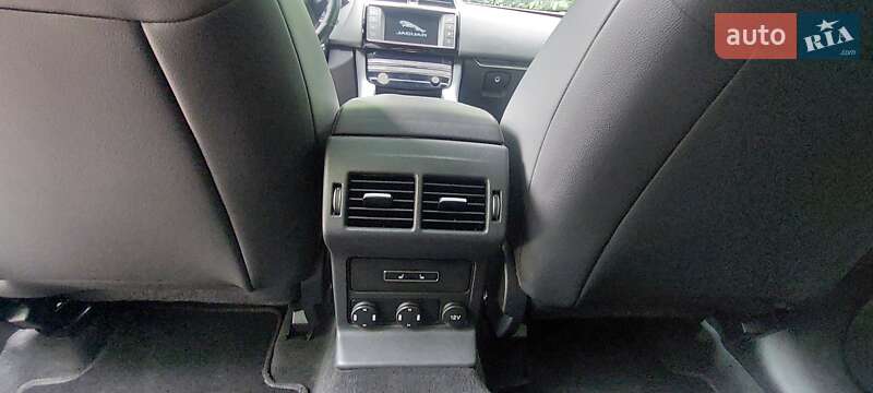 Позашляховик / Кросовер Jaguar F-Pace 2016 в Києві