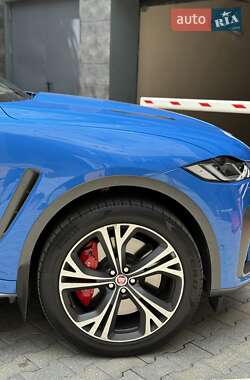Позашляховик / Кросовер Jaguar F-Pace 2021 в 