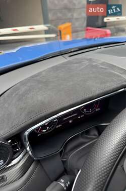 Позашляховик / Кросовер Jaguar F-Pace 2021 в 
