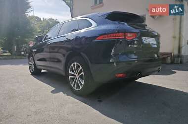 Внедорожник / Кроссовер Jaguar F-Pace 2019 в 