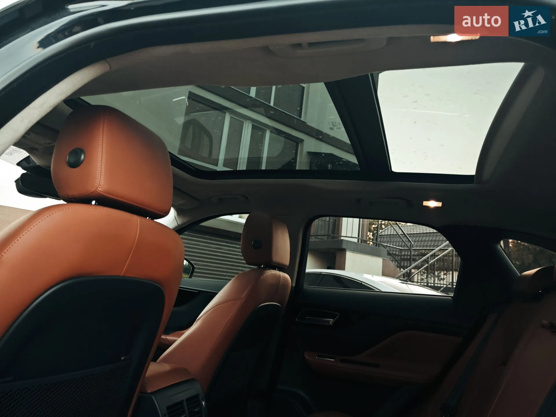2019 Jaguar F-Pace - мініатюра 19