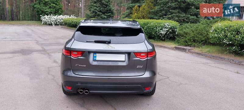 Позашляховик / Кросовер Jaguar F-Pace 2016 в Києві