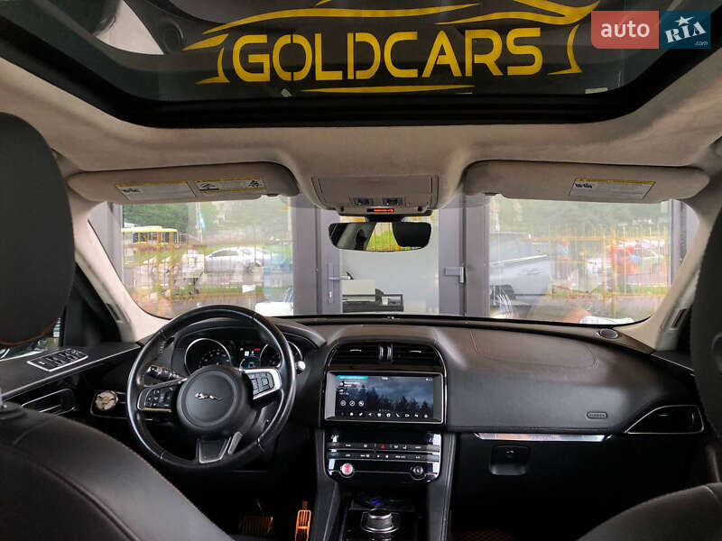 Внедорожник / Кроссовер Jaguar F-Pace 2019 в Львове