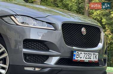 Позашляховик / Кросовер Jaguar F-Pace 2017 в 
