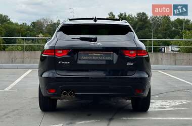 Позашляховик / Кросовер Jaguar F-Pace 2017 в 