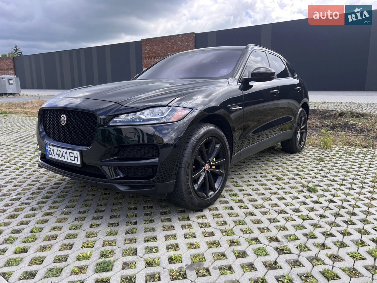 2016 Jaguar F-Pace - мініатюра 24