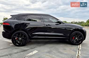 Внедорожник / Кроссовер Jaguar F-Pace 2017 в 