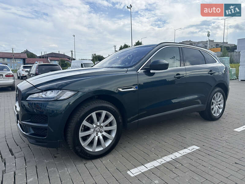 Внедорожник / Кроссовер Jaguar F-Pace 2016 в Киеве
