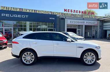 Внедорожник / Кроссовер Jaguar F-Pace 2018 в 