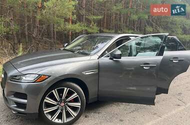 Внедорожник / Кроссовер Jaguar F-Pace 2017 в 