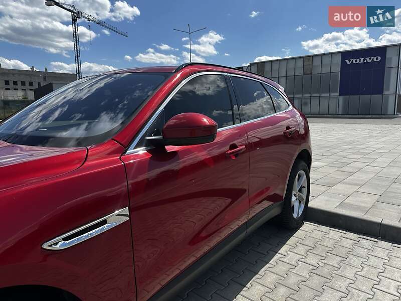 Позашляховик / Кросовер Jaguar F-Pace 2018 в Харкові