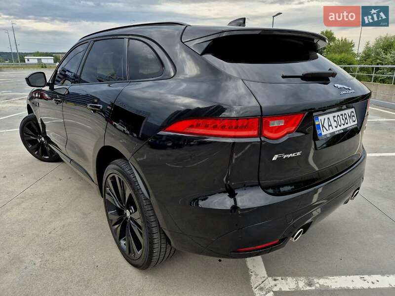 Внедорожник / Кроссовер Jaguar F-Pace 2017 в Киеве