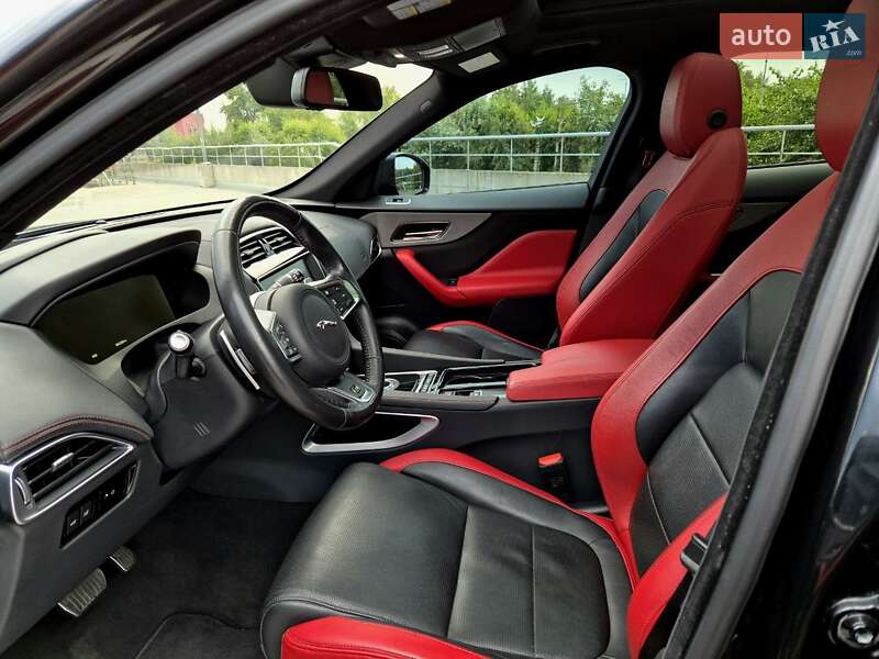 Внедорожник / Кроссовер Jaguar F-Pace 2017 в Киеве