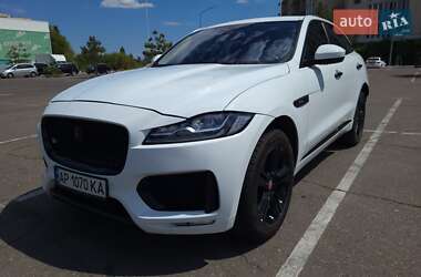 Позашляховик / Кросовер Jaguar F-Pace 2016 в 