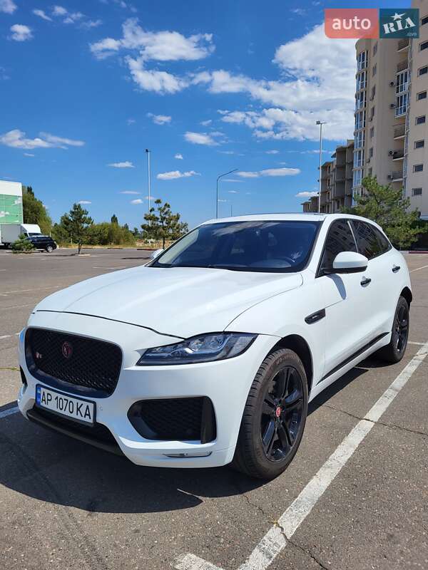 Позашляховик / Кросовер Jaguar F-Pace 2016 в Миколаєві