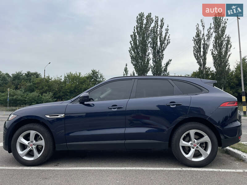 Позашляховик / Кросовер Jaguar F-Pace 2017 в Києві