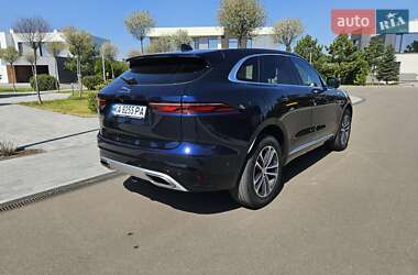 Внедорожник / Кроссовер Jaguar F-Pace 2021 в 