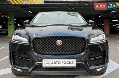Внедорожник / Кроссовер Jaguar F-Pace 2016 в 