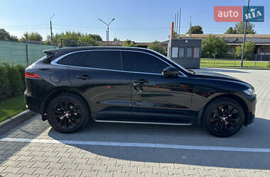 Внедорожник / Кроссовер Jaguar F-Pace 2016 в 